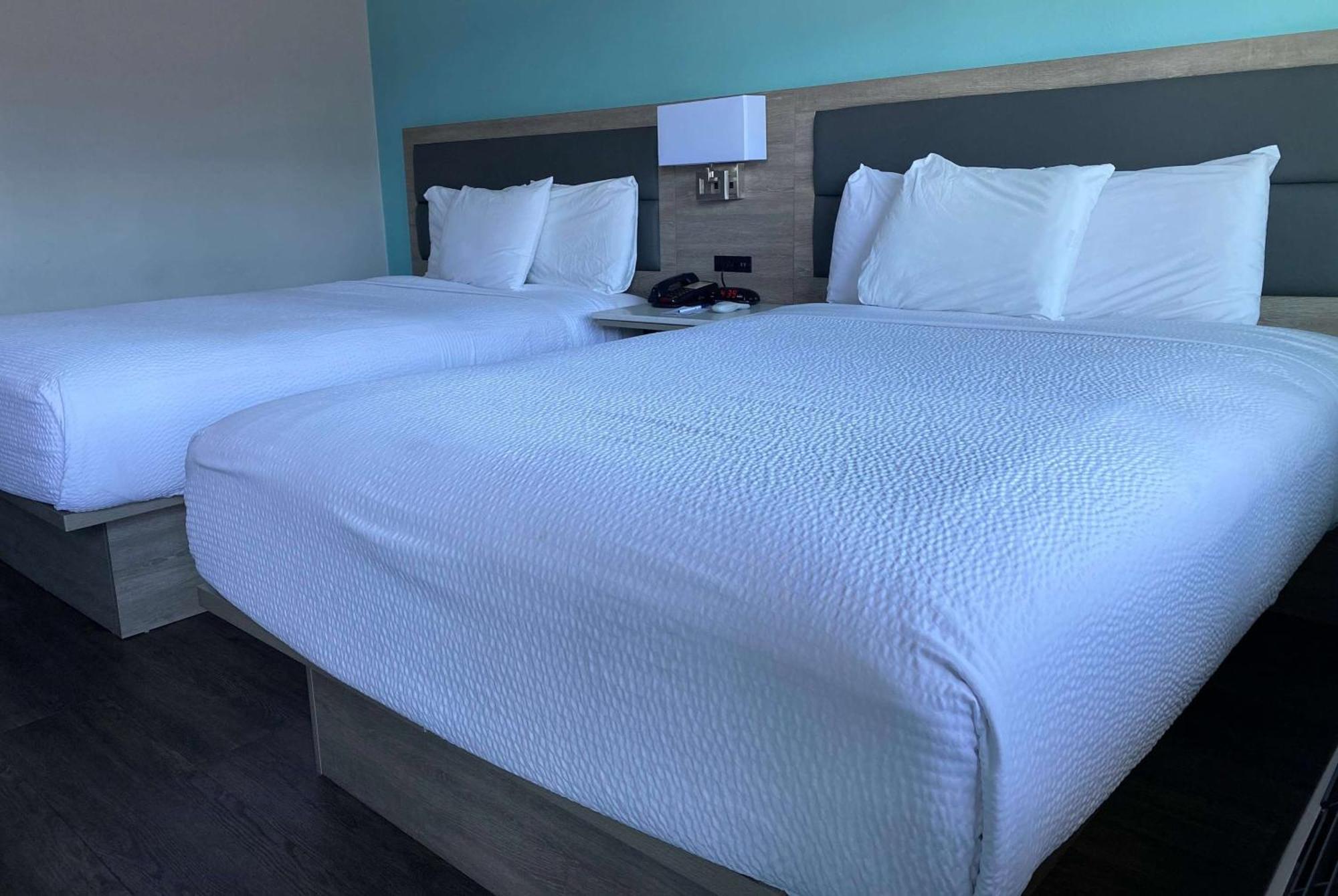 אל סגונדו Travelodge By Wyndham Lax מראה חיצוני תמונה